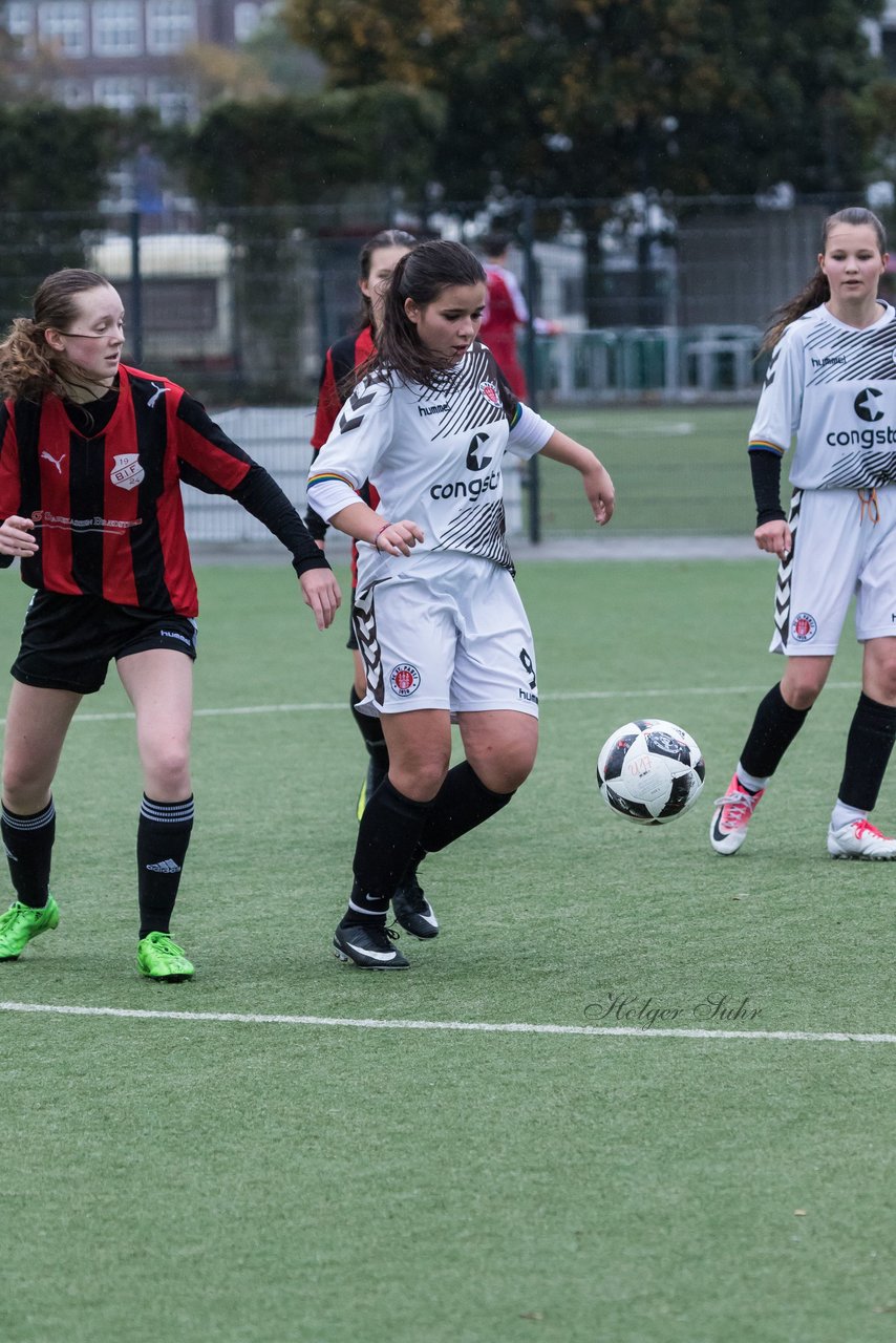 Bild 302 - B-Juniorinnen FC St.Pauli . Braedstrup IF : Ergebnis: 4:1